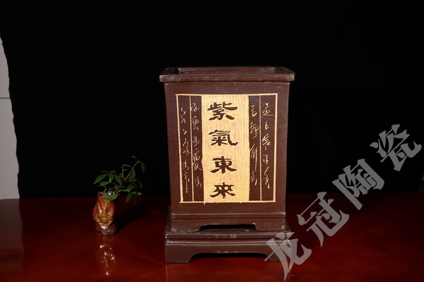 紫砂花盆